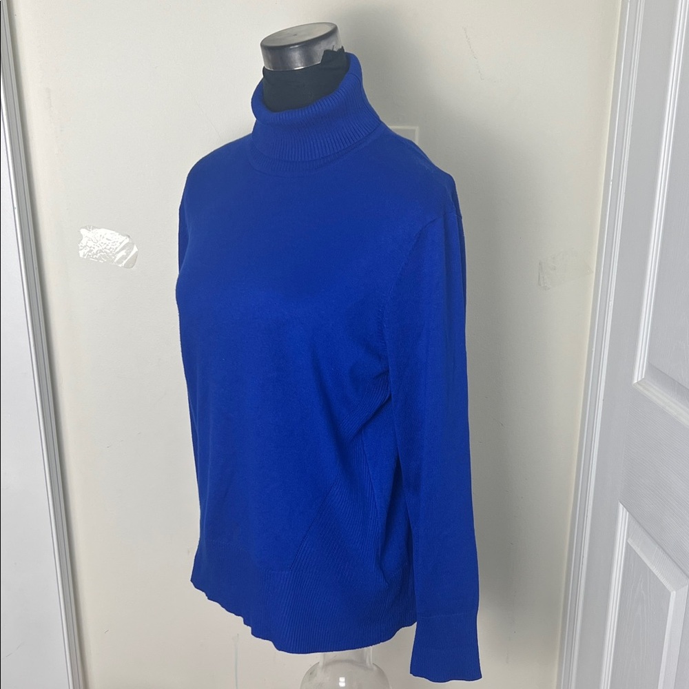 Cable & Gauge Royal Blue Turtleneck Sweater - Picture 7 of 10